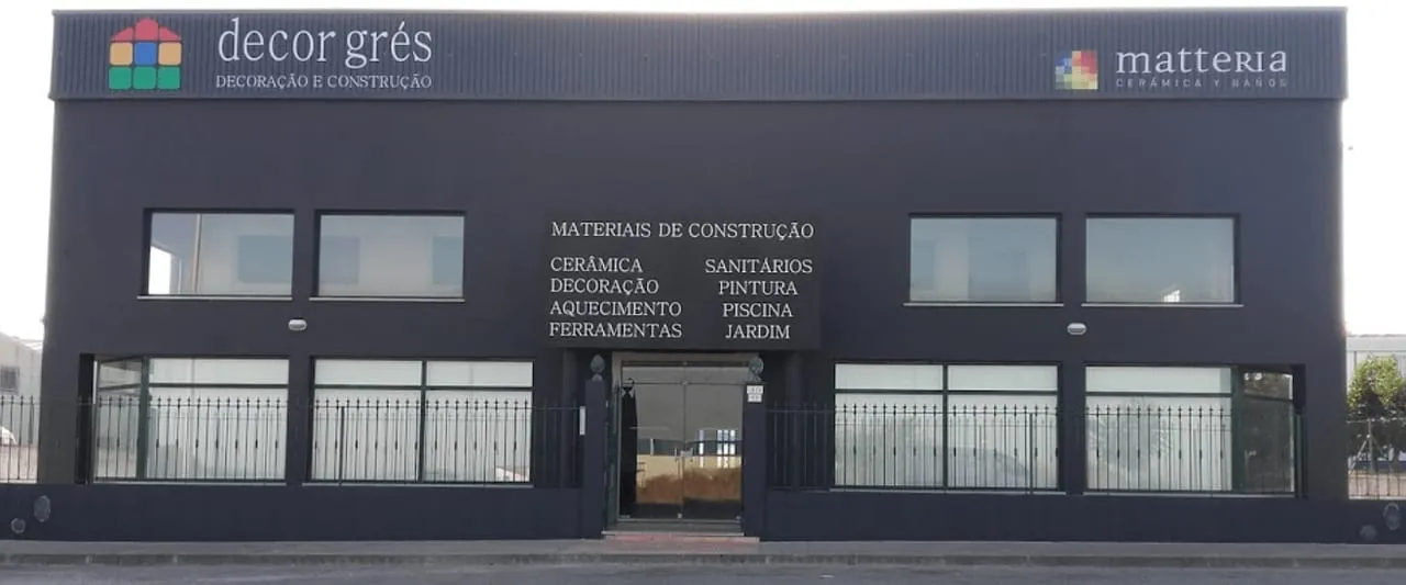 Fachada de DecorGres, en Elvas